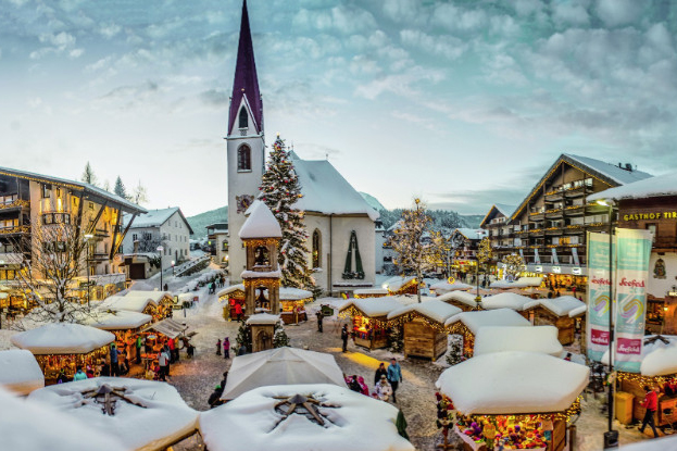 Natale In Austria.Innsbruck Austria I Mercatini Di Natale Dal 15 Novembre Al 6 Gennaio 2019 Itinerari E Luoghi