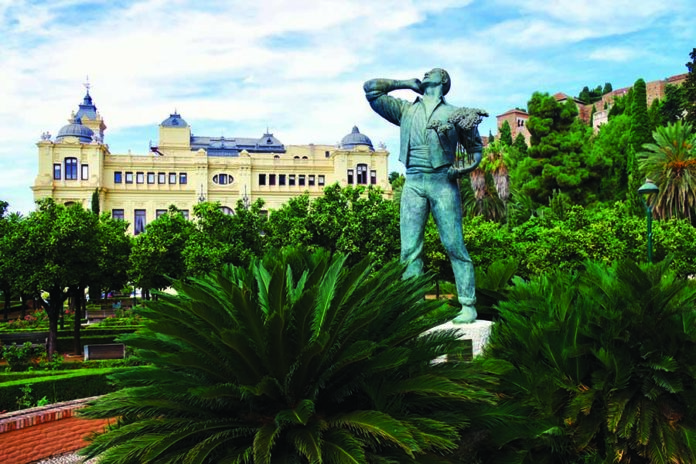 Spagna_Malaga_La_statua_dedicata_al_Biznaguero Spagna Malaga La statua dedicata al Biznaguero