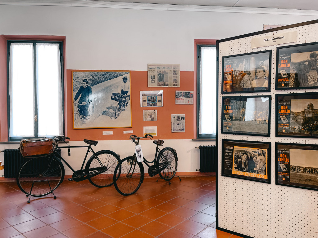 le bicilette nei film all'interno del museo di Brescello