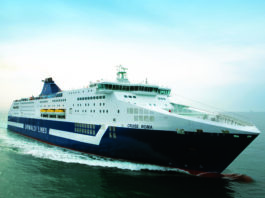 Cruise Roma in navigazione