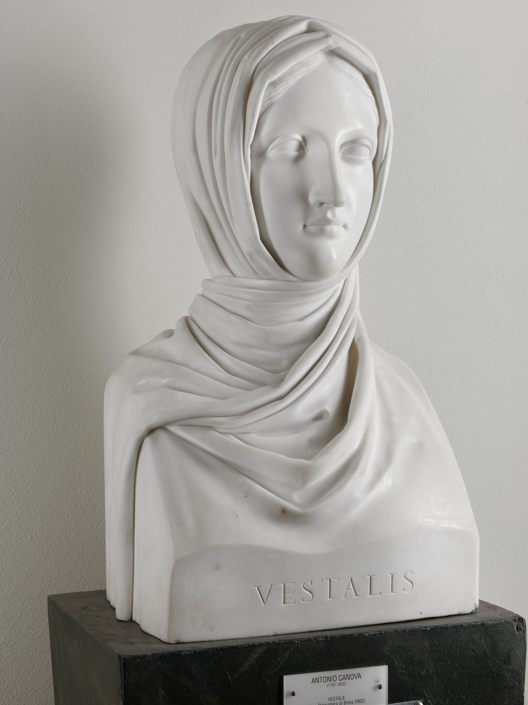 Vestale
