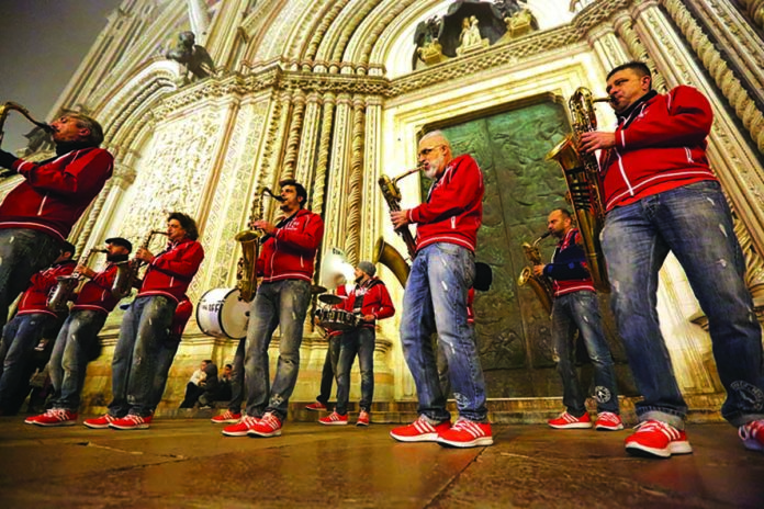 Orvieto_La_Rocca_Del_Jazz_Umbria_Jazz_web Funk-off Street Band Orvieto Umbria Jazz