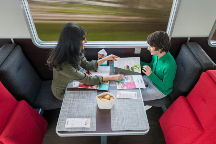 Cena sul treno Thello Venezia Parigi
