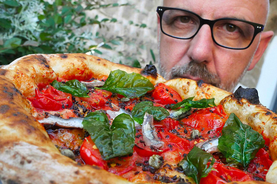 Franco Pepe e la Marinara Ritrovata Caiazzo foto Enrico Caiazzo/Viatoribus