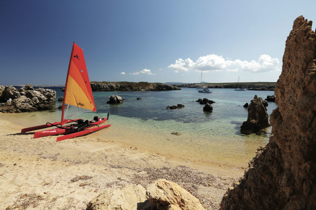 Baleari - Minorca_cala_En_Tosquela_foto_Alessandro_De_Rossi