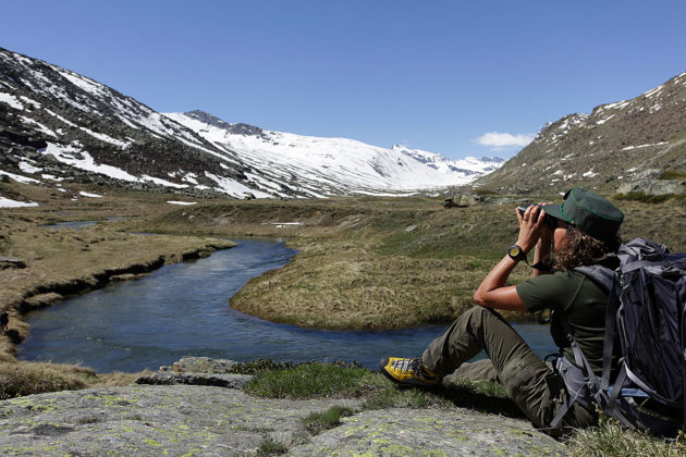 Claudia Linty guardaparco, Pianoro del Nivolet, Parco Nazionale del Gran Paradiso, Valle d'Aosta, Italia, Europa