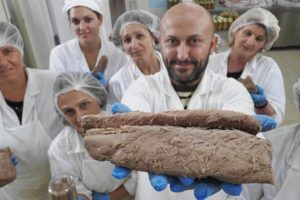 Luca Cella e le sue donne, "Aura" conserve e prodotti cilentani