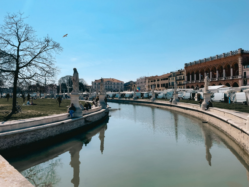 prato della valle a padova