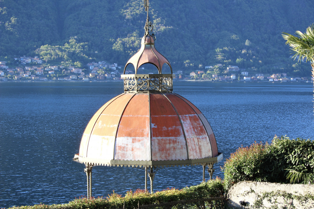 MUSA: buon vivere sul lago di Como dove varcando la soglia vi ritroverete avvolti in un involucro di morbida accoglienza. Un concept contemporaneo