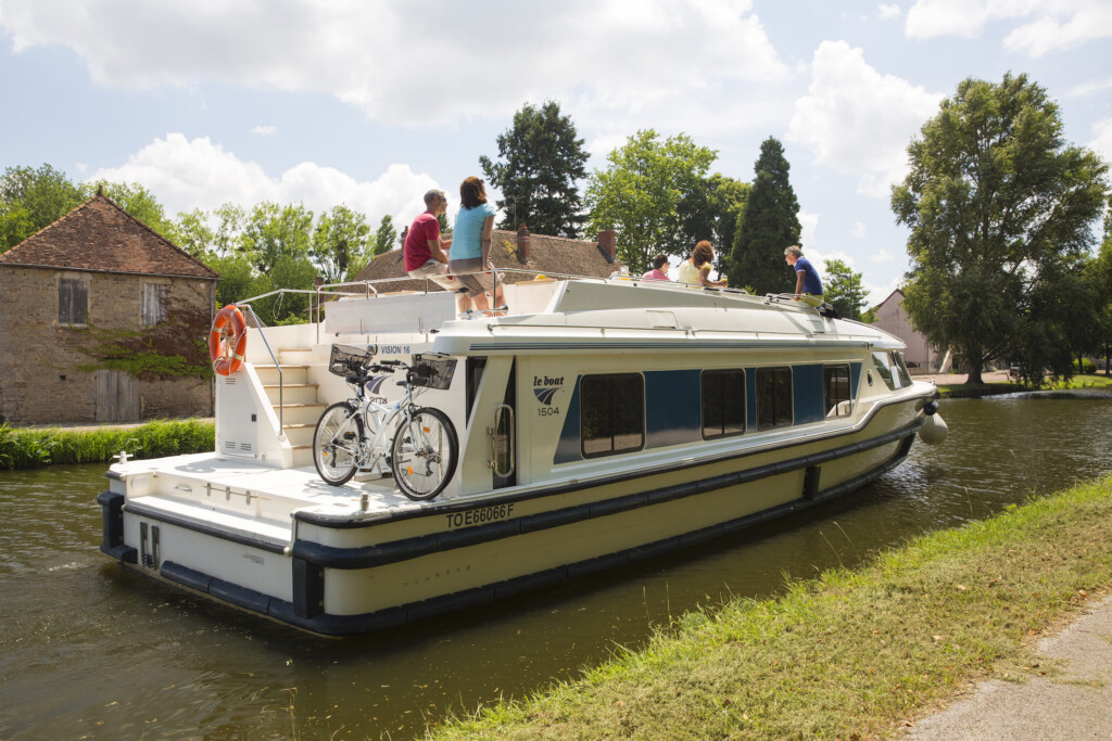 turismo fluviale, Borgogna Franche Comté_1, ph. Stuart Pearce, Le Boat