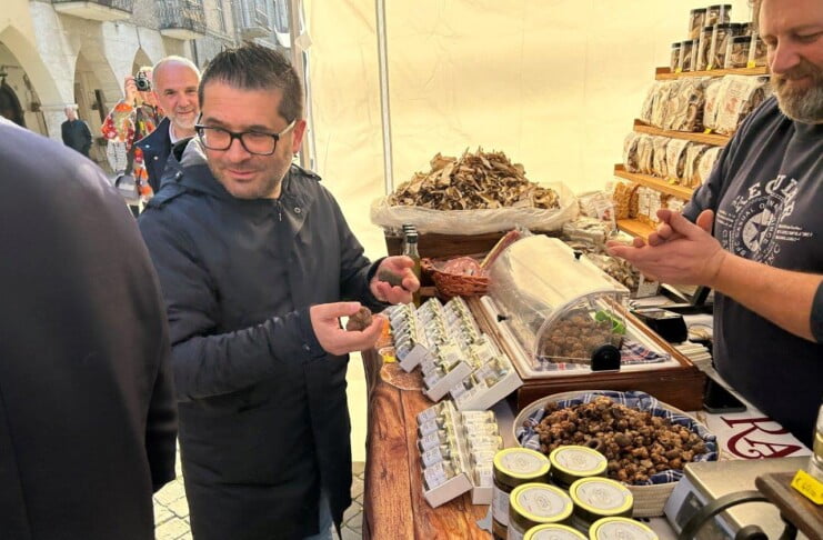Fossombrone, festival del tartufo Bianchetto e del Bianchello