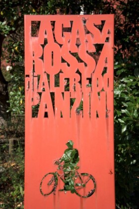 entrata alla casa rossa di alfredo panzini phv giannella