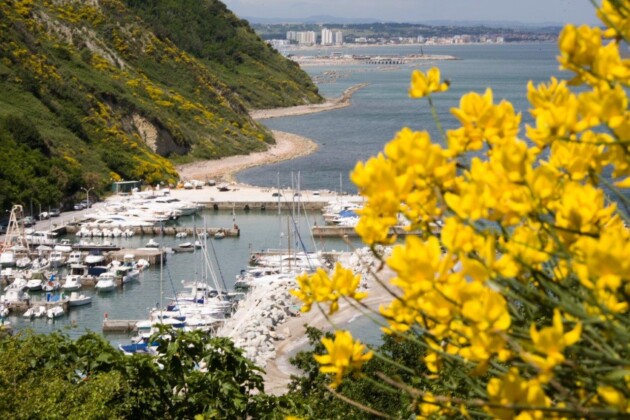Gabicce Mare Baia Vallugola dall'alto