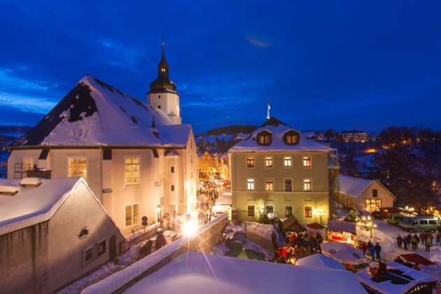 Christmas-Market-Schwarzenberg-©-Tourismusverband-Erzgebirge-BUR-Werbeagentur-GmbH