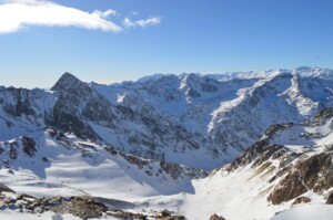 Stubai, Fernau-Vista su confine italo-austriaco e Dolomiti_ph. Marco Giovenco