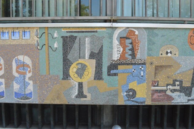 Alessandria, Palazzo delle Poste, i mosaici di Gino Severini, ph. M