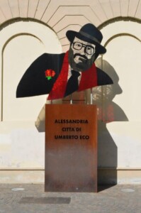 Alessandria, Umberto Eco nell'opera di Marco Lodola, ph. M.Giovenco