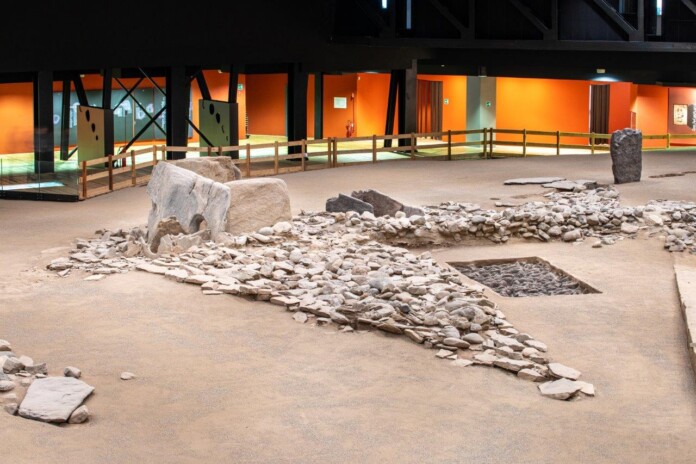 VALLE D'AOSTA-Area megalitica Aosta (foto Enrico Romanzi)