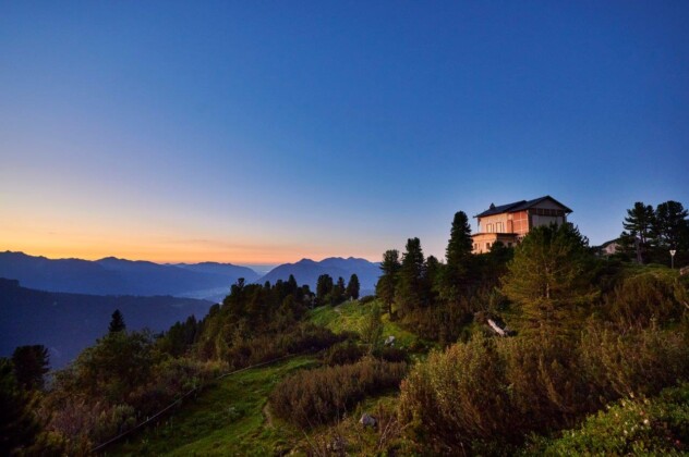 Garmisch Partenkirchen Schachenschloss in the Wetterstein Mountains (c) GNTB Jens Wegener