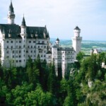 Neuschwanstein Castle near Füssen Hohenschwangau (c)GNTB_Jim McDonald