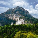 Schwangau_Castle_Neuschwanstein (c) Romantische Straße Toristik-Arbeitsgemeinschaft GbR Eugenio Bersani Latitudes Travel Magazin