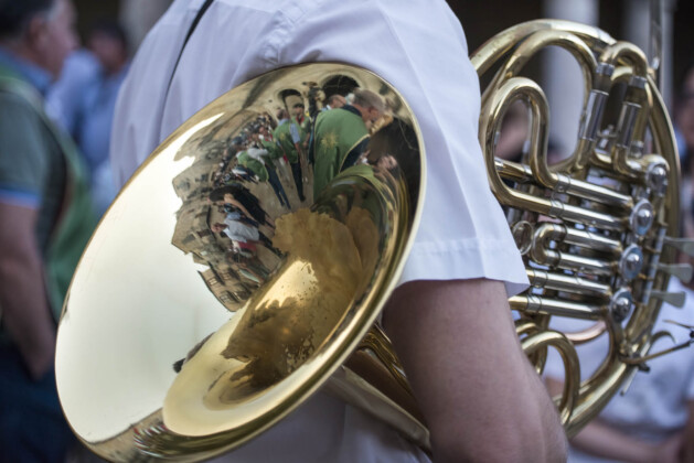 la banda in piazza per la festa di s pietro e paolo in luglio phv giannella
