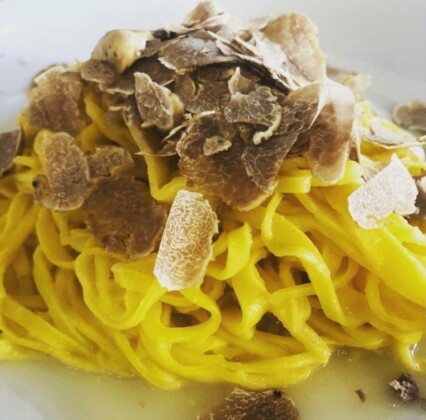 Un classico della cucina Tagliatella con tartufo bianco