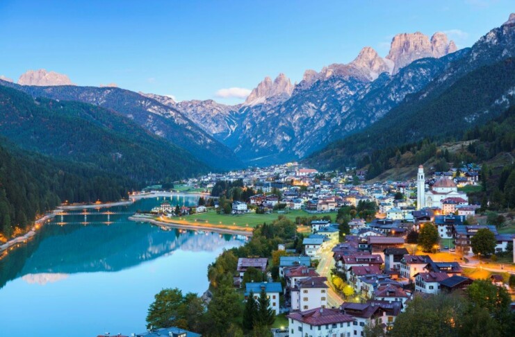 Auronzo Consorzio Tre Cime sfondo nicolabombassei