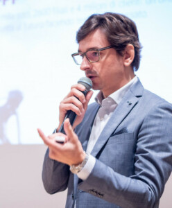 Matteo Rondina, autore di Suits talks