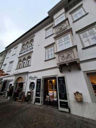 Avvento in Carinzia, Villach, lo storico Palais 26. oggi elegante hotel._ph. Marco Giovenco