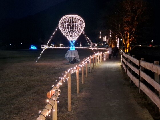 Avvento in Carinzia, Mallnitz. La suggestiva via delle luci_ph. Marco Giovenco