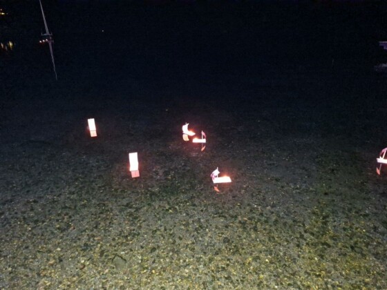 Avvento in Carinzia, Millstatt, le barchette in legno a cui affidare i propri desideri natalizi_ph. Marco Giovenco