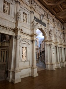 Vicenza, teatro Olimpico Palladio_ph. Marco Giovenco