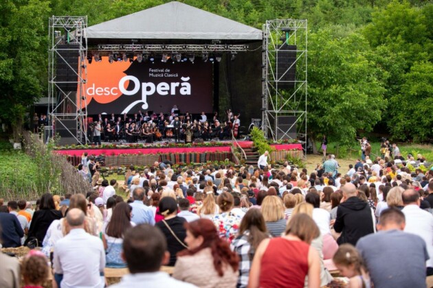 DescOpera - open air classical music festival
