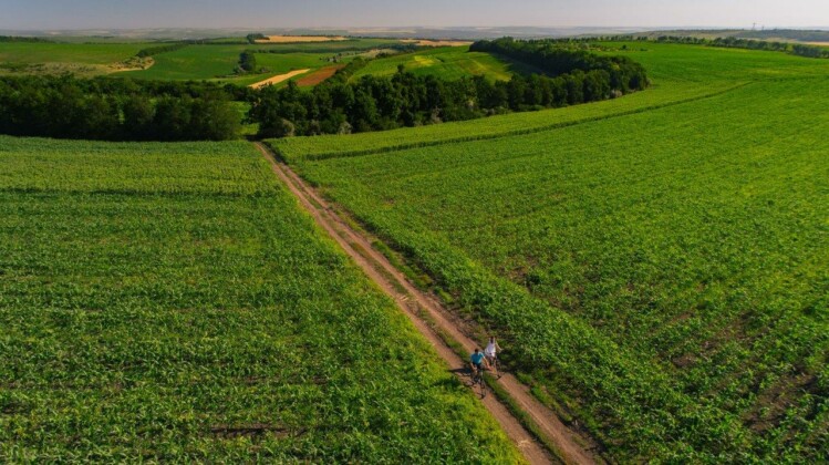 Nell'interno della Moldavia si sviluppano numerosi sentieri bike ph. Turismo Moldavia
