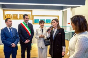 Museo dei relitti Greci di Gela. Da sinistra Francesco Scarpinato Terenziano Di Stefano Maria Grazia Brunetti Martina Casciana Brunetti Romina Morselli
