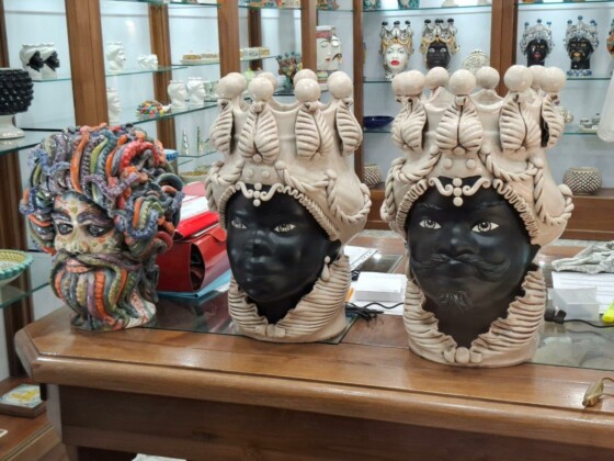 Ceramiche della tradizione a Noto, Ph. Marco Giovenco