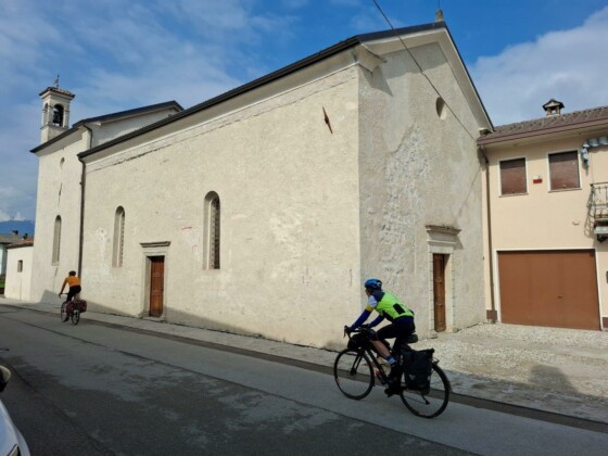 Borgo Valbelluna, chiesa San Bernardo a Cesana, foto Marco Giovenco