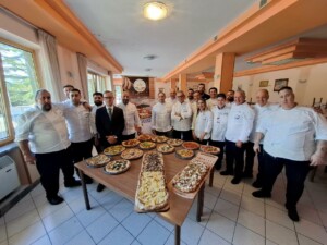 I maestri pizzaioli di PizzAcademy Tramonti, foto Marco Giovenco 