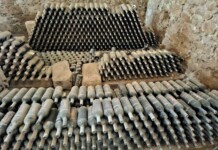 A giugno l’Italia si scopre calice dopo calice Vini d'annata in una cantina siciliana, foto Marco Giovenco