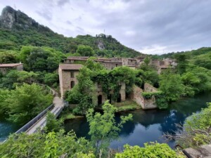 Umbria, frazione di Stifone lungo la greenway, foto Marco Giovenco