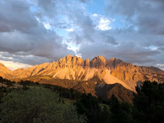 Bressanone, il panorama dolomitico delle Odle di Eores, foto Marco Giovenco