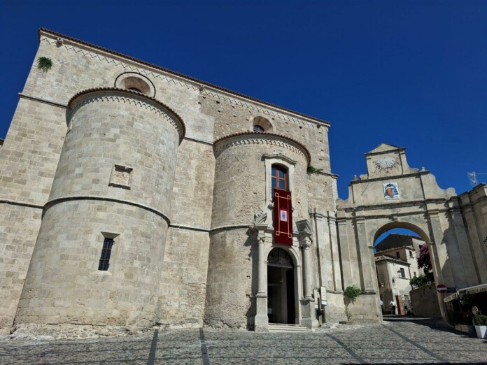 Gerace, Basilica Concattedrale di Santa Maria Assunta, foto Marco Giovenco