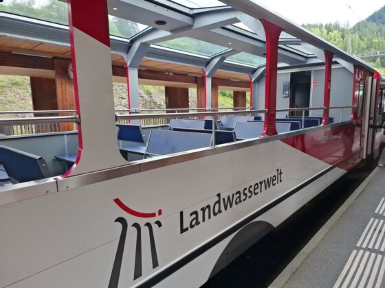 Svizzera, Landwasser, Trenino Rosso Albula, carrozza panoramica. Foto Marco Giovenco