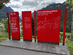 Svizzera, Landwasser, stazione di Filisur del Trenino Rosso Albula. Foto Marco Giovenco