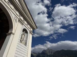 aosta+facciata+cattedrale+becca+di+nona
