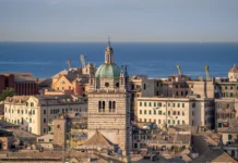 Protetto: Genova d’autunno: tra Palazzi UNESCO, trekking con vista mare e grandi mostre Salire con l'ascensore liberty di Piazza Portello e ritrovarsi davanti alla vista più bella di Genova. I caruggi, i campanili, i moli e il mare: da Spianata Castelletto la città si racconta in un unico sguardo.